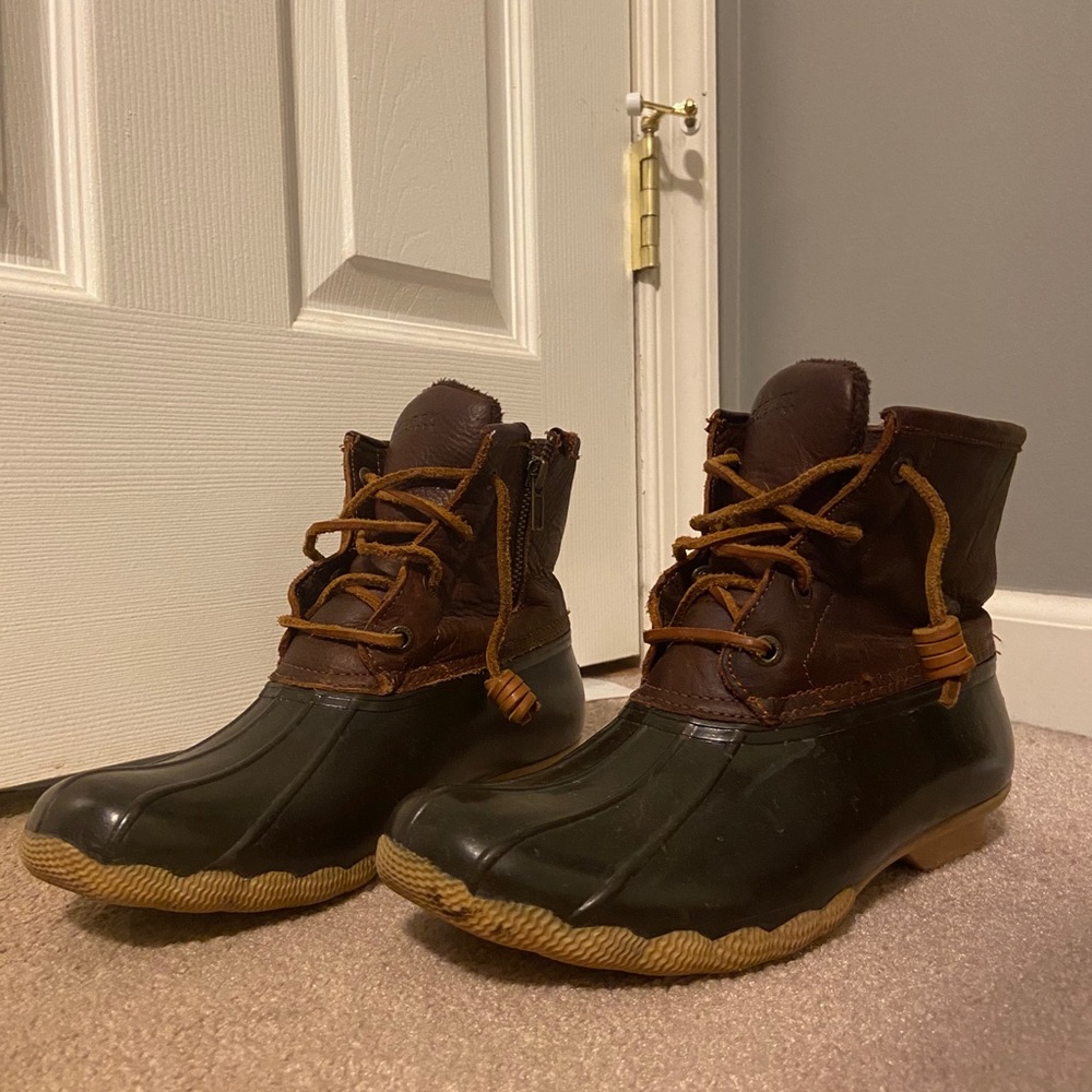 sperry boots